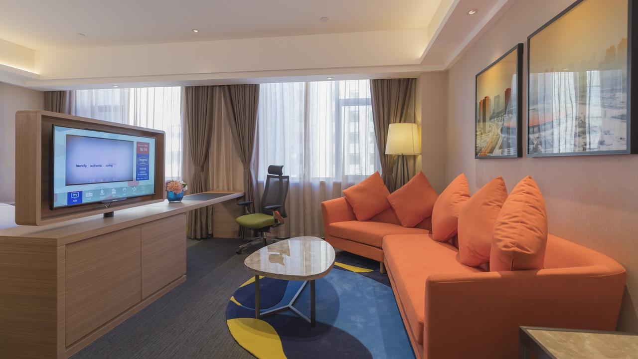 Hampton By Hilton Taiyuan Jinyang Hotell Exteriör bild